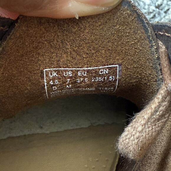 Womens Clarks Desert Brown Leather Beeswax Casual Chukka Boots Size 7 - Picture 10 of 10